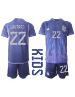 Argentina Lautaro Martinez #22 Venkovní dres pro děti MS 2022 Krátký Rukáv (+ trenýrky)
